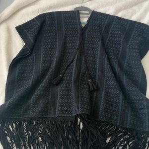 Love Sam Boho Poncho